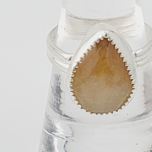 CITRINE IN A TEAR DROP SHAPE RING HANDMADE IN STERLING SILVER METAL SIZE 7.5 - Picture 3 of 5